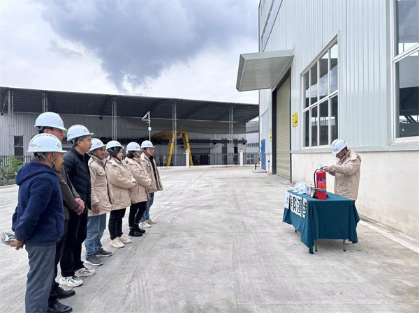 从心科技举办2023年第四季度消防演练