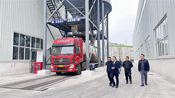 万州区委统战部部长张凤政莅临从心科技考察